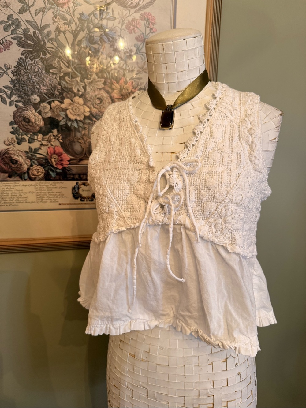 Anthropologie Jennifer & Grace White Crochet Lace Tie-Front Babydoll Top Small